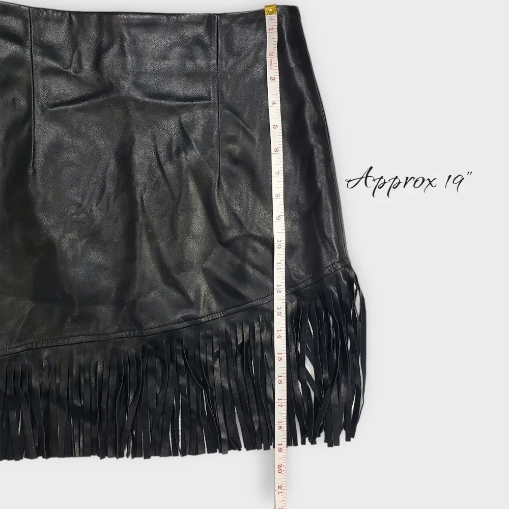 Bagatelle Faux Leather Fringe Mini Skirt Small - Picture 5 of 8
